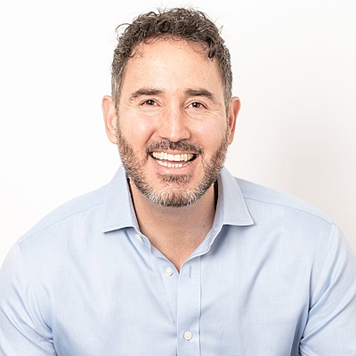 Headshot of Eliot Mannoia